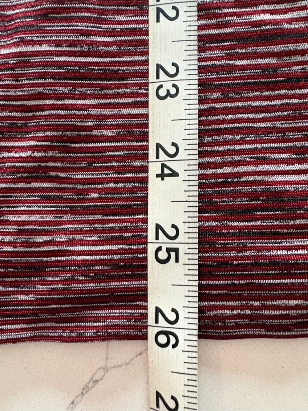 Lululemon Swiftly Tech Long Sleeve Crew ~ 8 ~ Red Alert / Dark Sport Red / Black - Picture 11 of 14